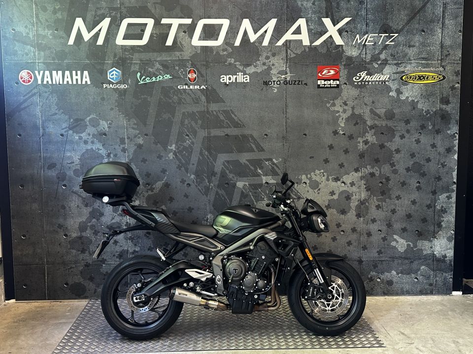TRIUMPH STREET TRIPLE 765 R 4