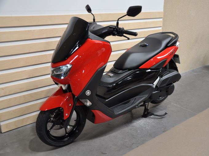 YAMAHA NMAX 125 4