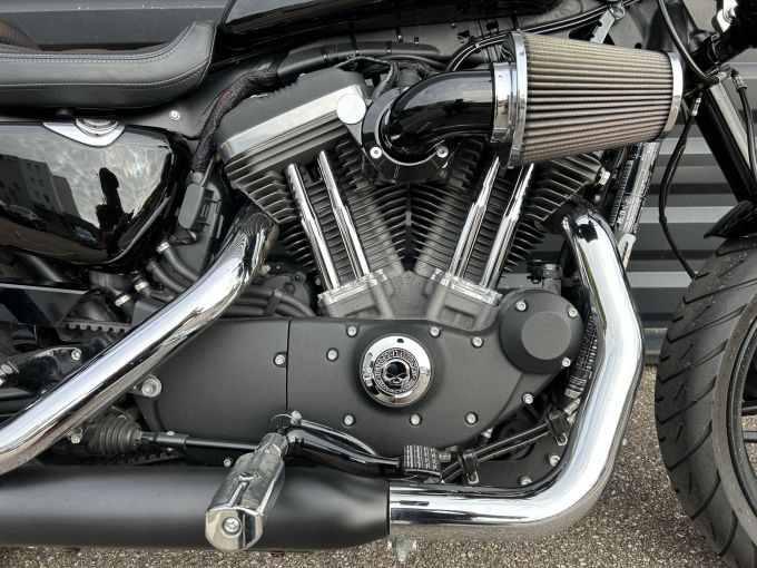HARLEY-DAVIDSON SPORTSTER ROADSTER 1200 4