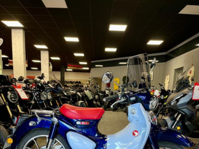 HONDA Super Cub 125 4