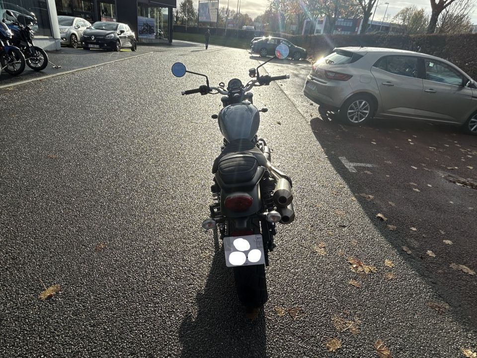 TRIUMPH STREET SCRAMBLER  900 4