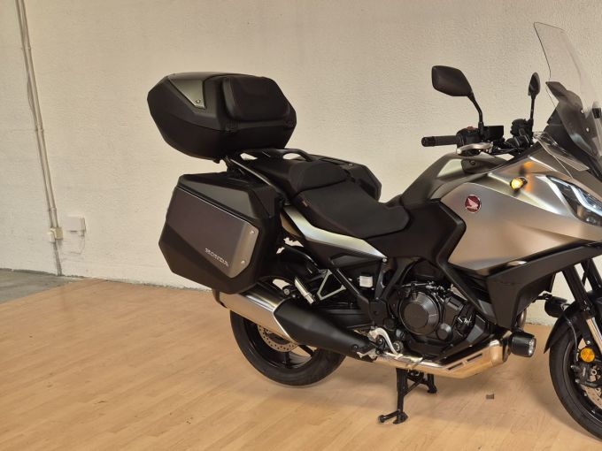 HONDA NT 1100 4