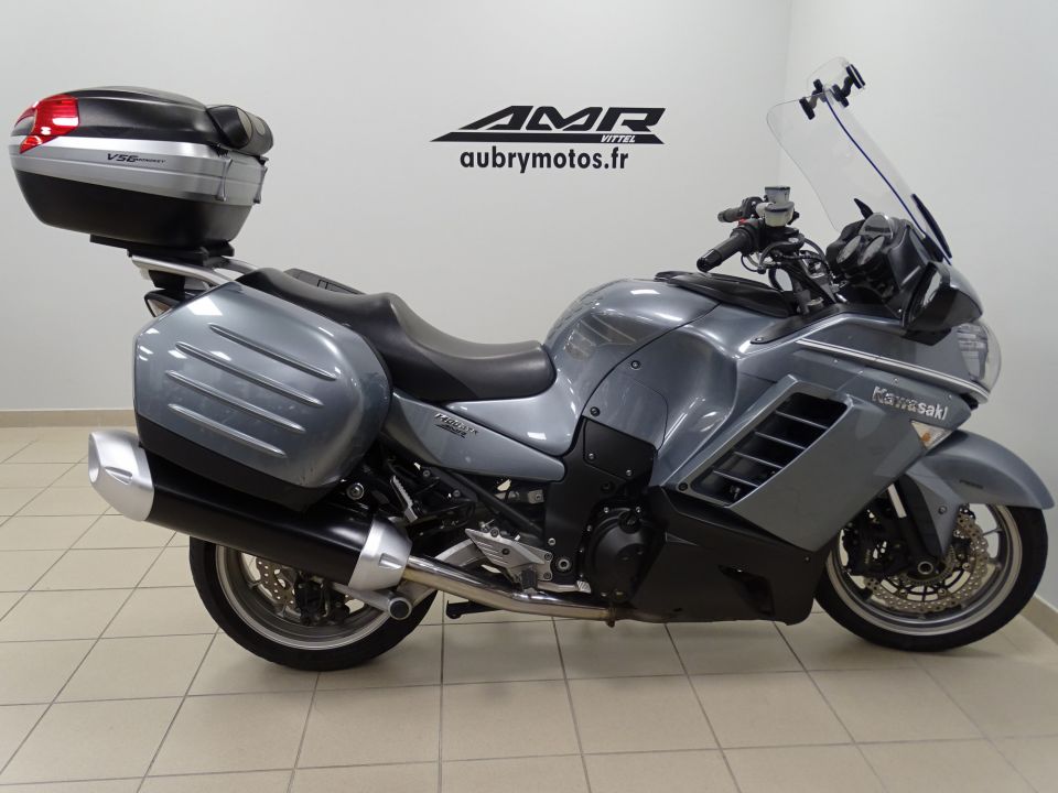 KAWASAKI GTR 1400 4