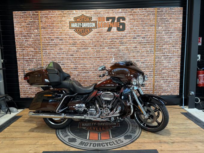 HARLEY-DAVIDSON TOURING ELECTRA GLIDE 1923 ULTRA CVO 4