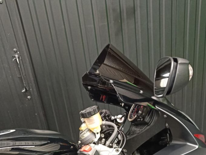 SUZUKI GSX-R 750 4