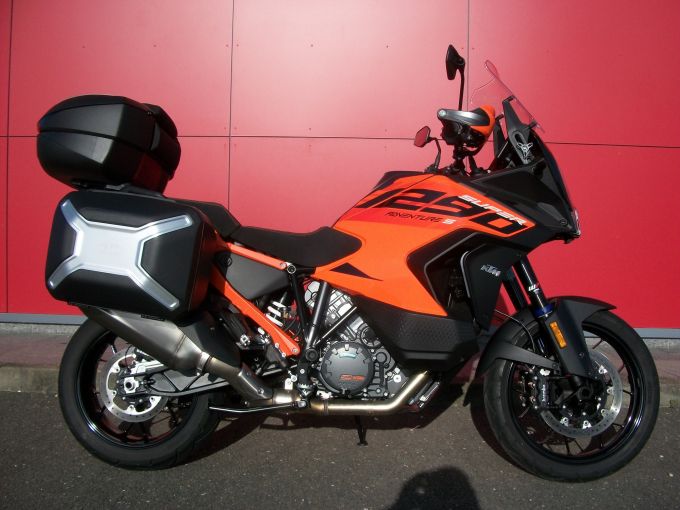 KTM 1290 SUPER ADVENTURE 4