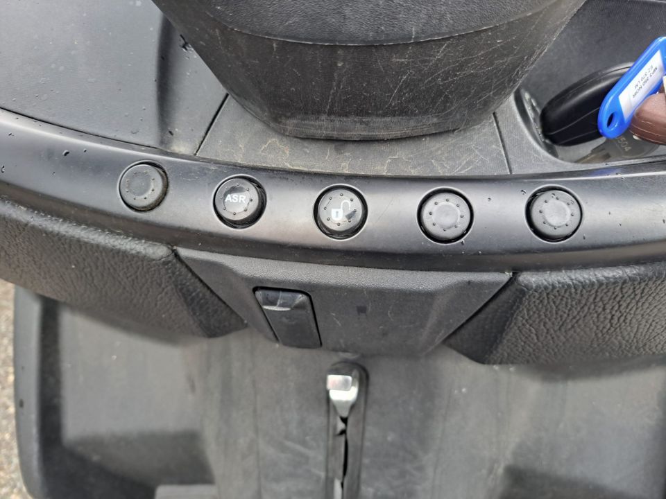 PIAGGIO MP3 350 ABS/ASR 4