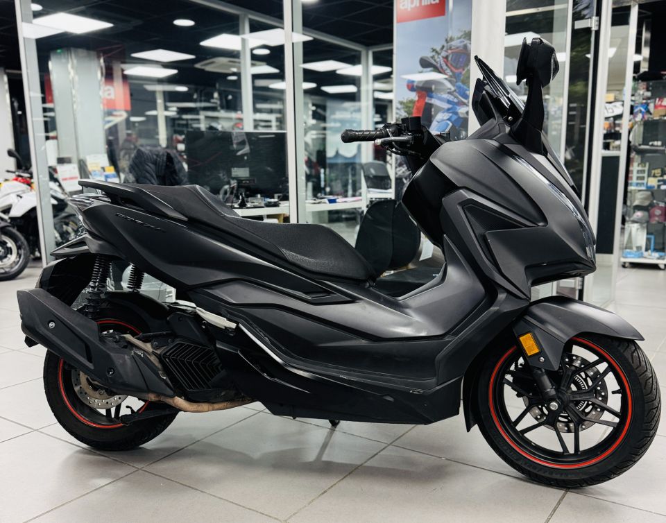 HONDA NSS FORZA  125AD 4