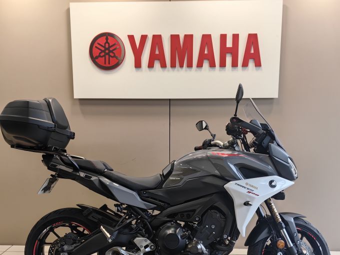 YAMAHA TRACER 900 4