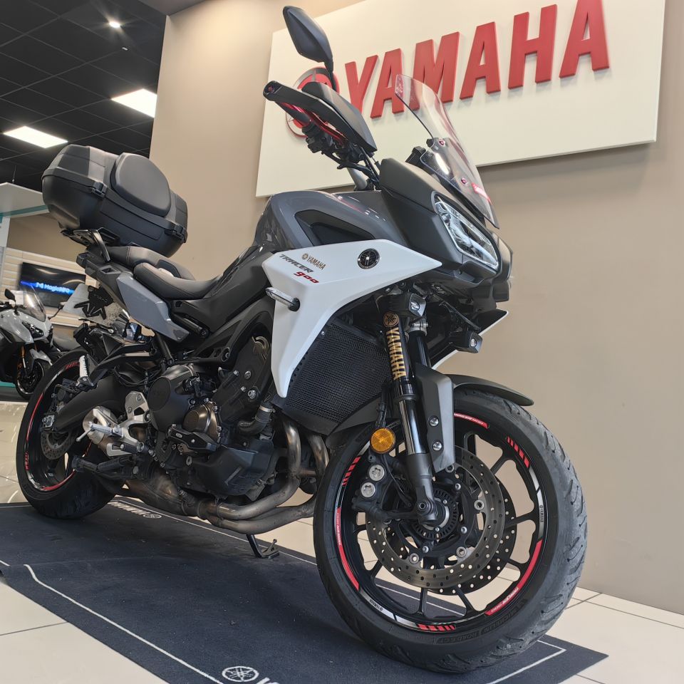 YAMAHA TRACER 900 4