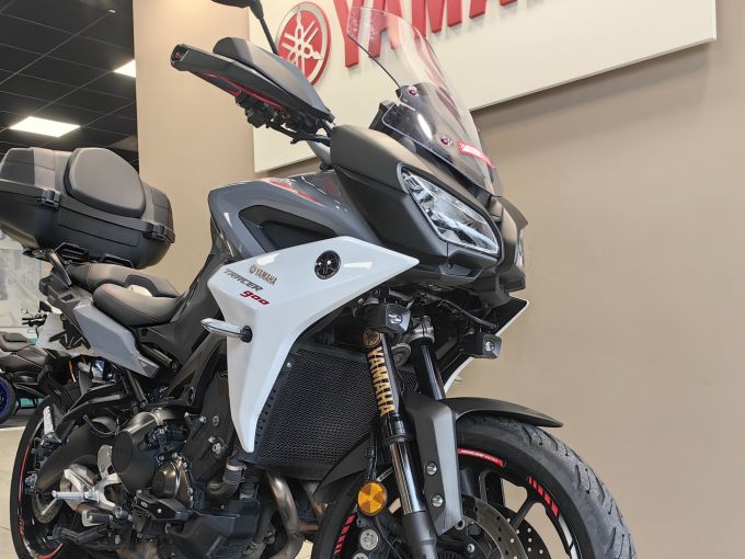 YAMAHA TRACER 900 4