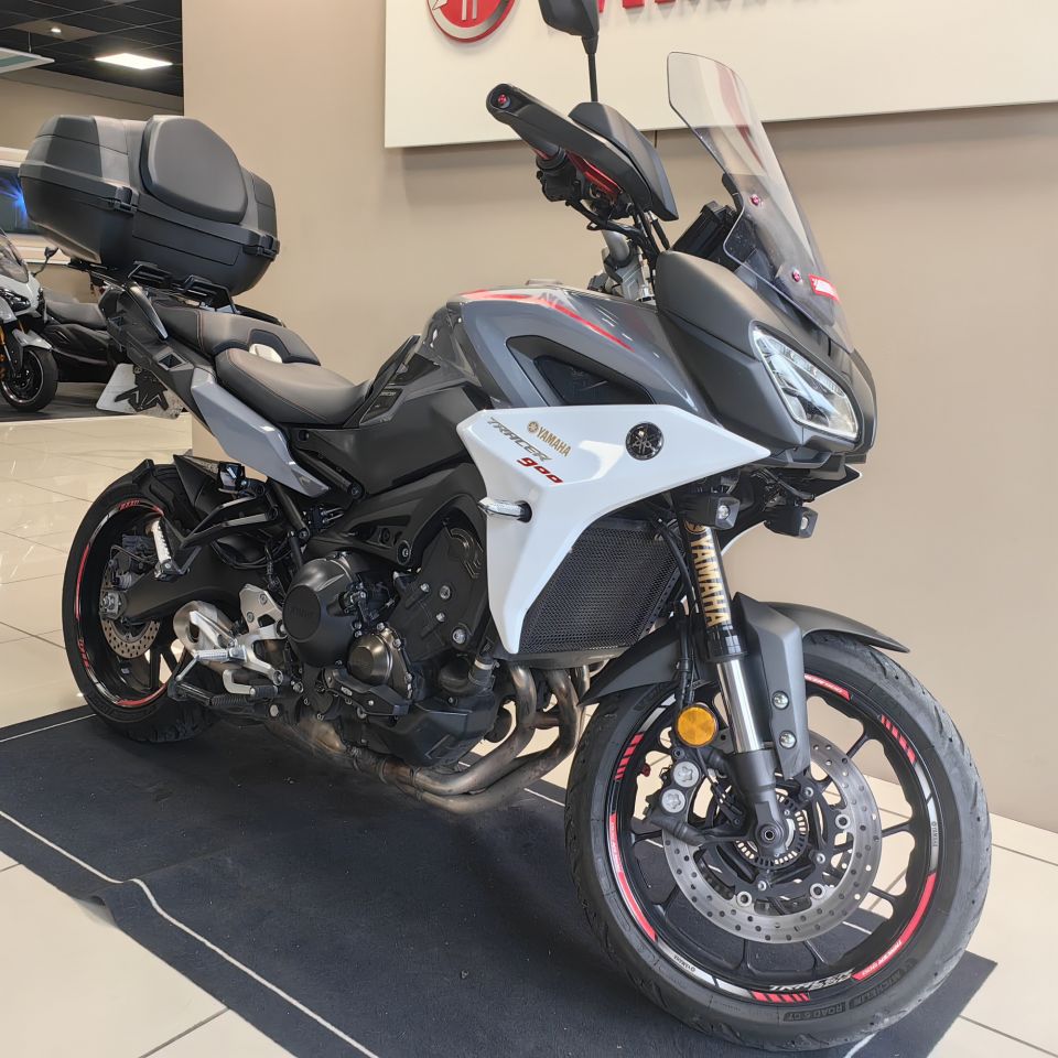 YAMAHA TRACER 900 4
