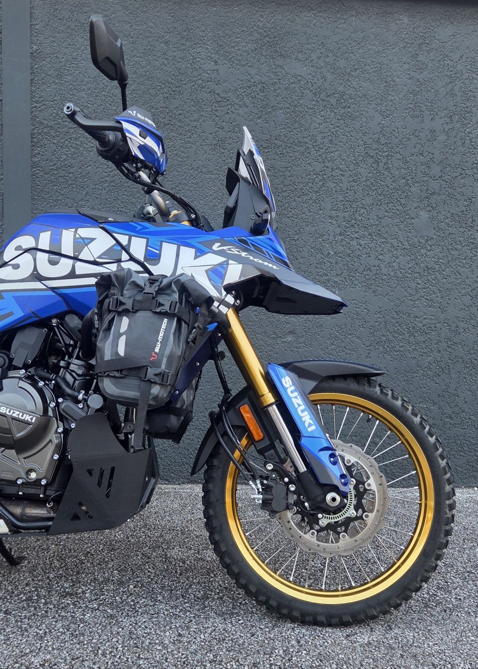 SUZUKI DL V-STROM 800DE 4