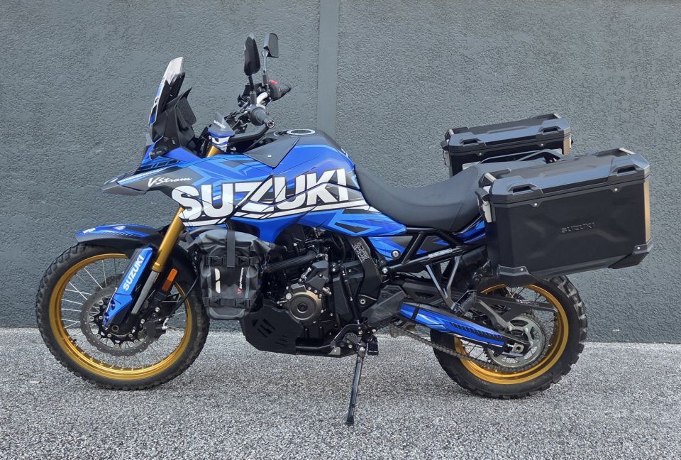 SUZUKI DL V-STROM 800DE 4