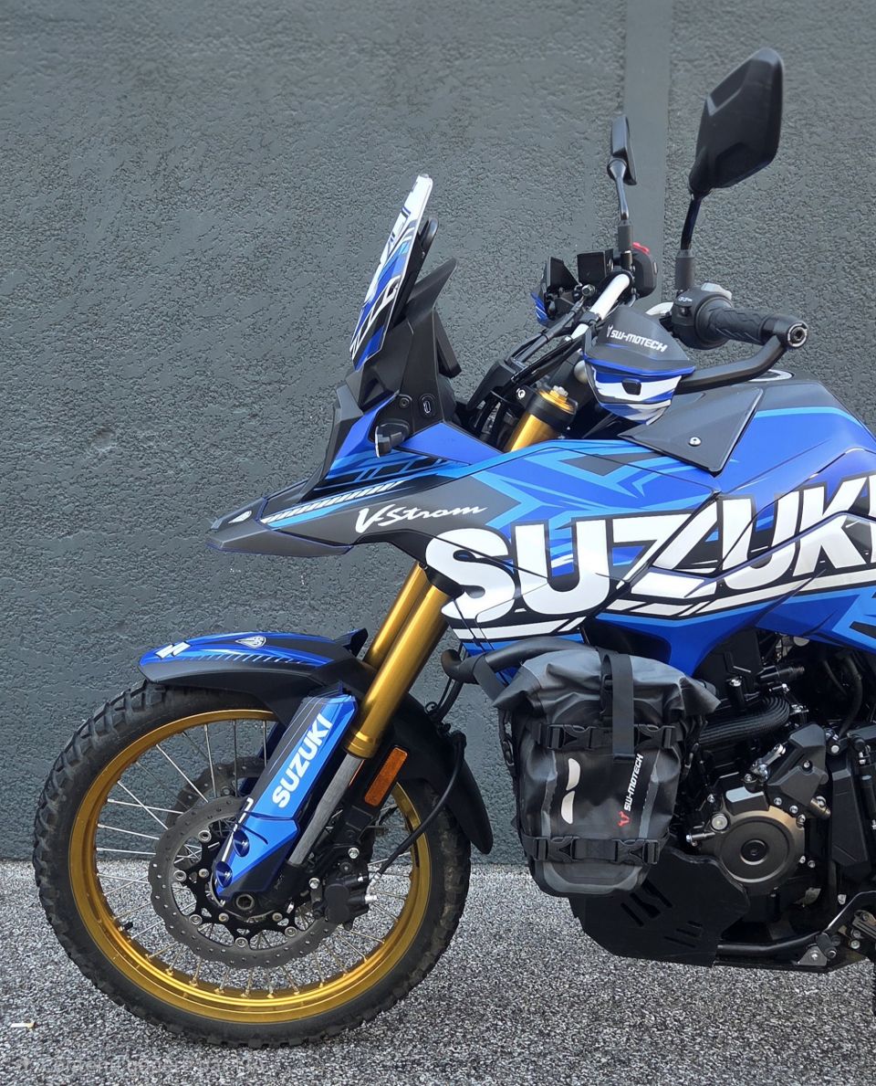 SUZUKI DL V-STROM 800DE 4