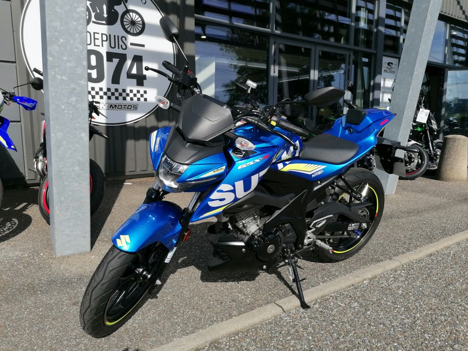 SUZUKI GSX-S 125 ABS 4
