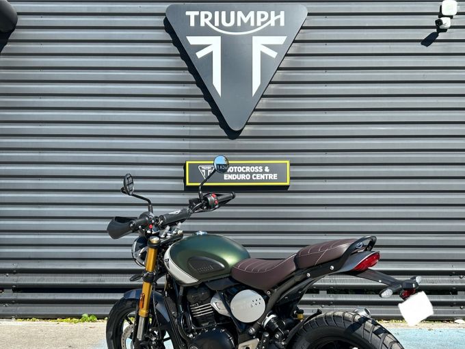 TRIUMPH Scrambler 400 X 4