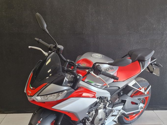 APRILIA TUONO 660 4