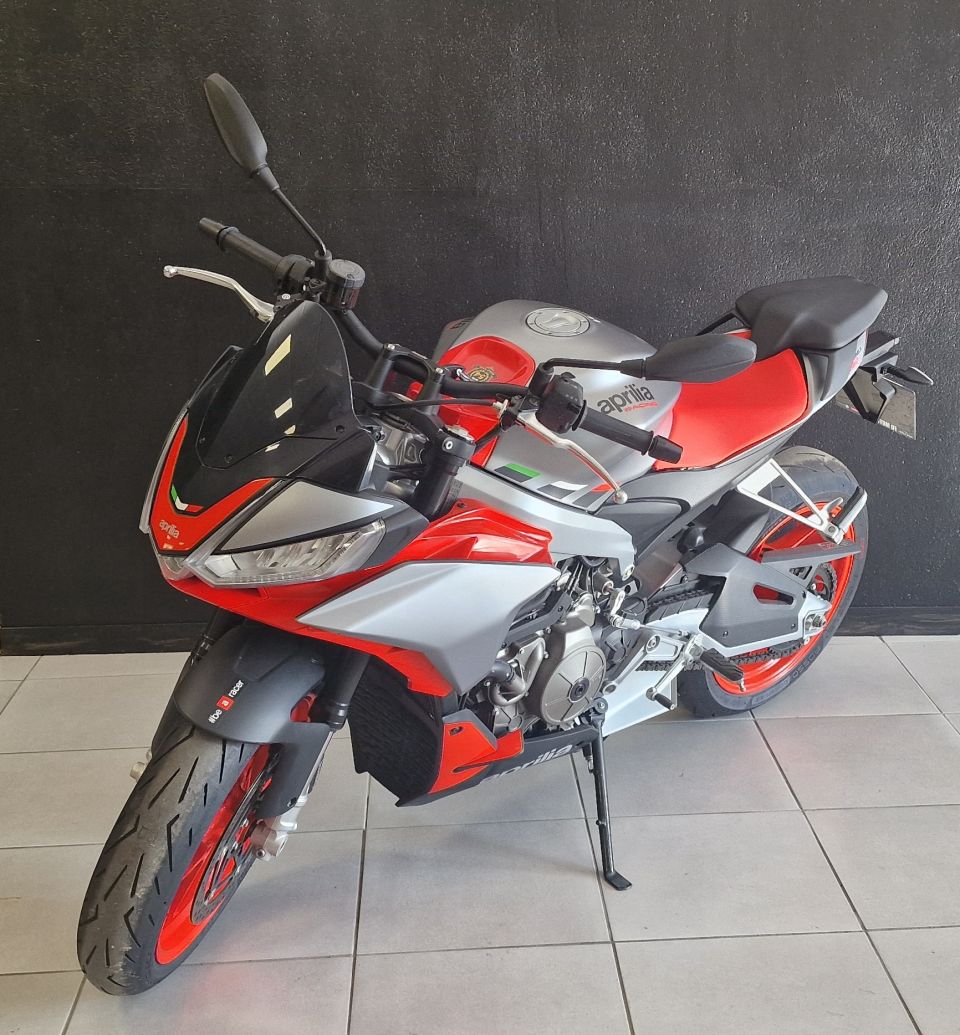 APRILIA TUONO 660 4