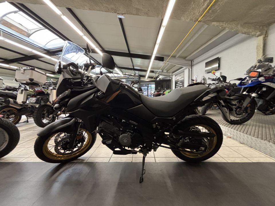 SUZUKI DL V-Strom 650 4