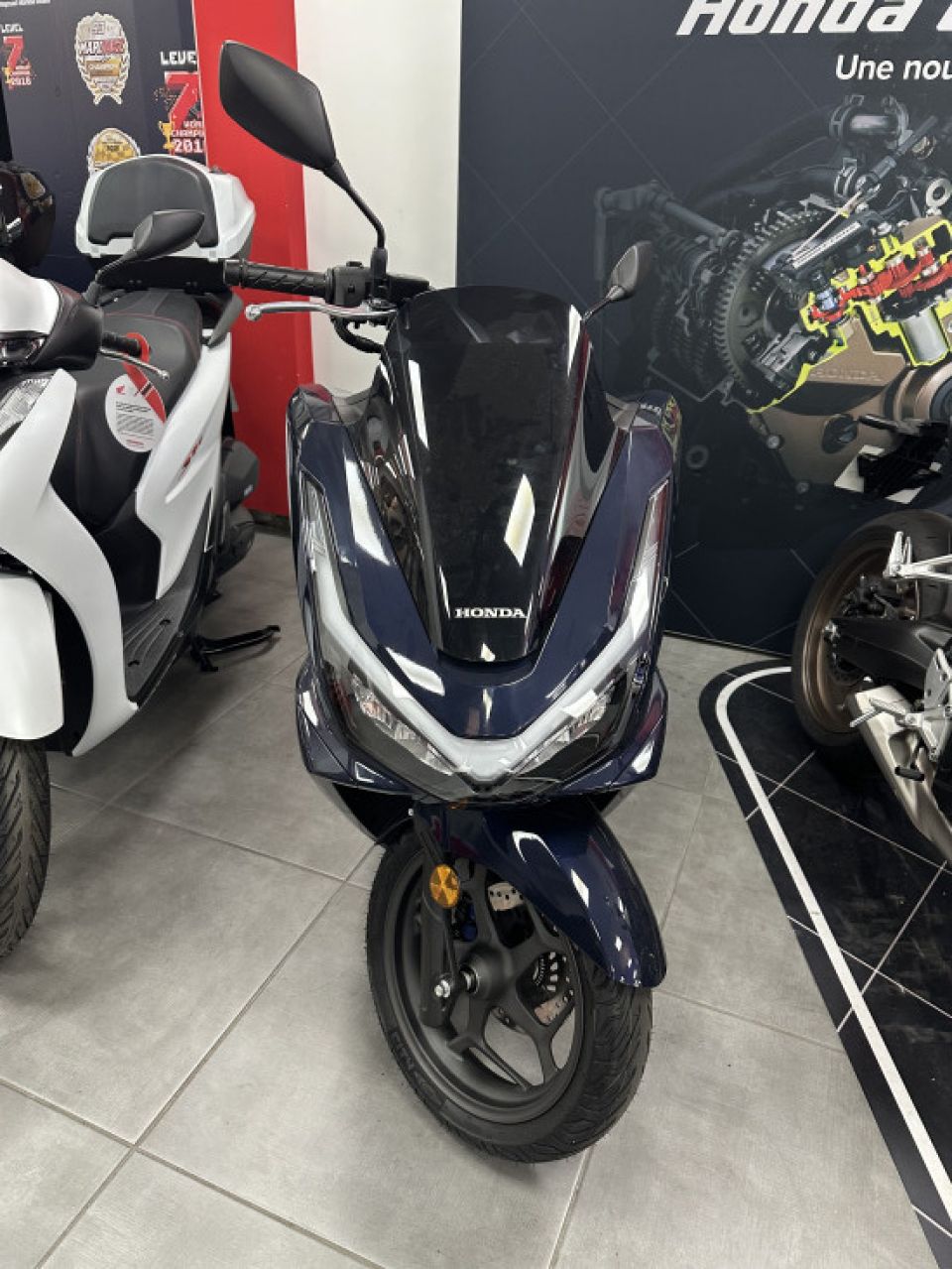 HONDA PCX 125 4