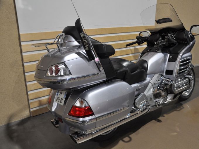 HONDA GL1800 GOLDWING 4