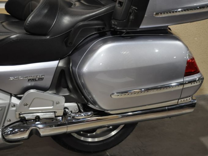 HONDA GL1800 GOLDWING 4