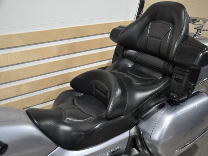 HONDA GL1800 GOLDWING 4
