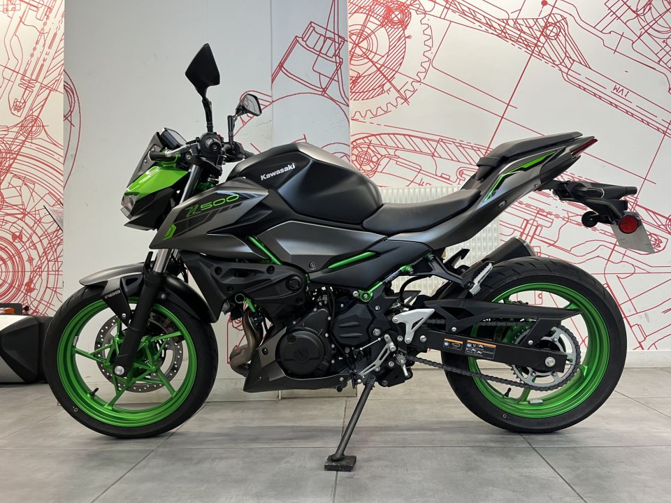 KAWASAKI Z 500 SE 4