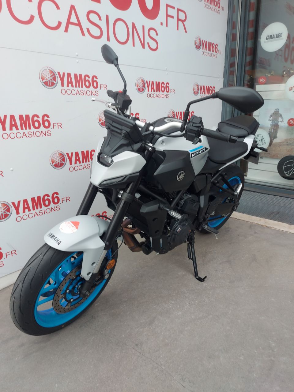 YAMAHA MT-07 Y-AMT 4