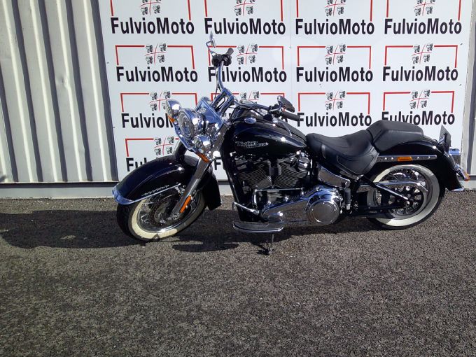 HARLEY-DAVIDSON SOFTAIL DELUXE 1745 4