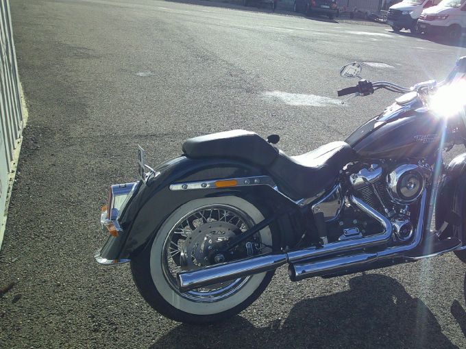 HARLEY-DAVIDSON SOFTAIL DELUXE 1745 4