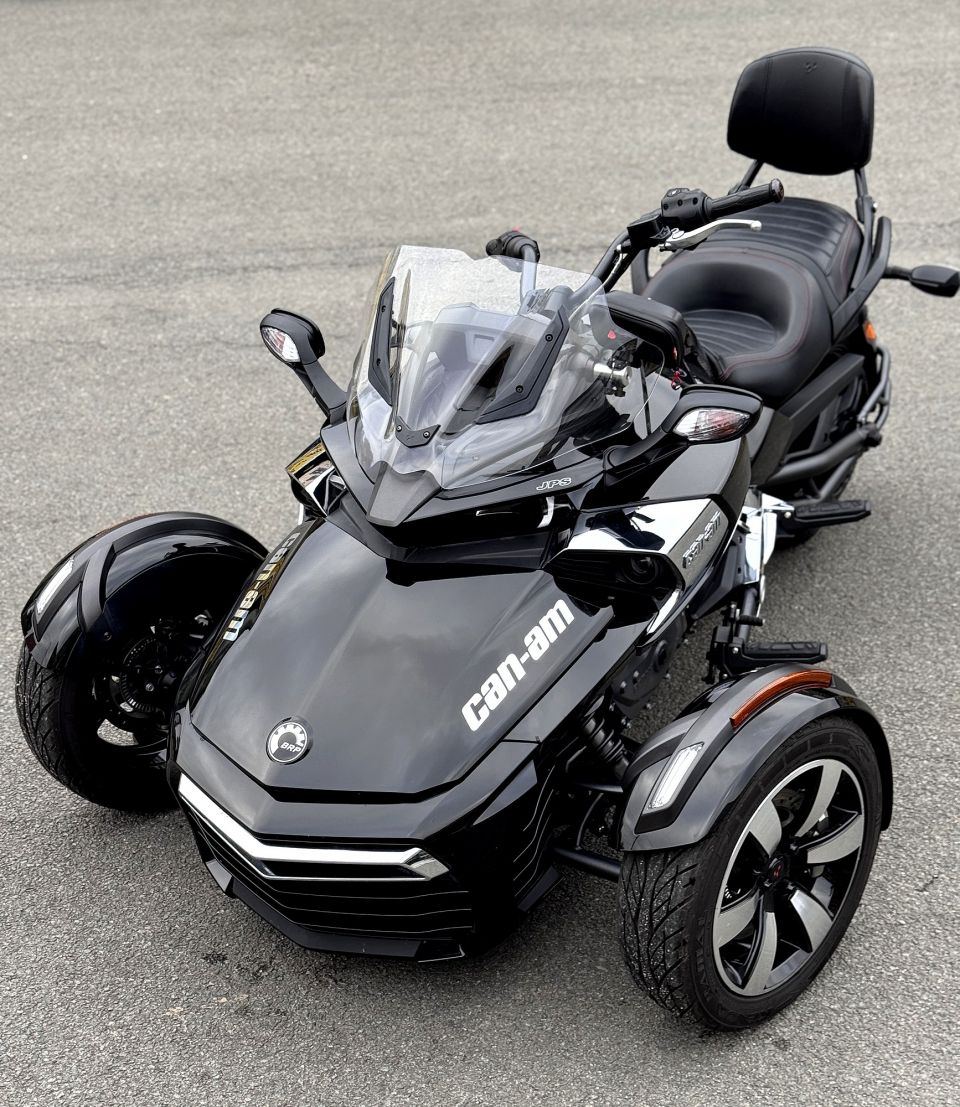 CAN-AM SPYDER F3-S 4