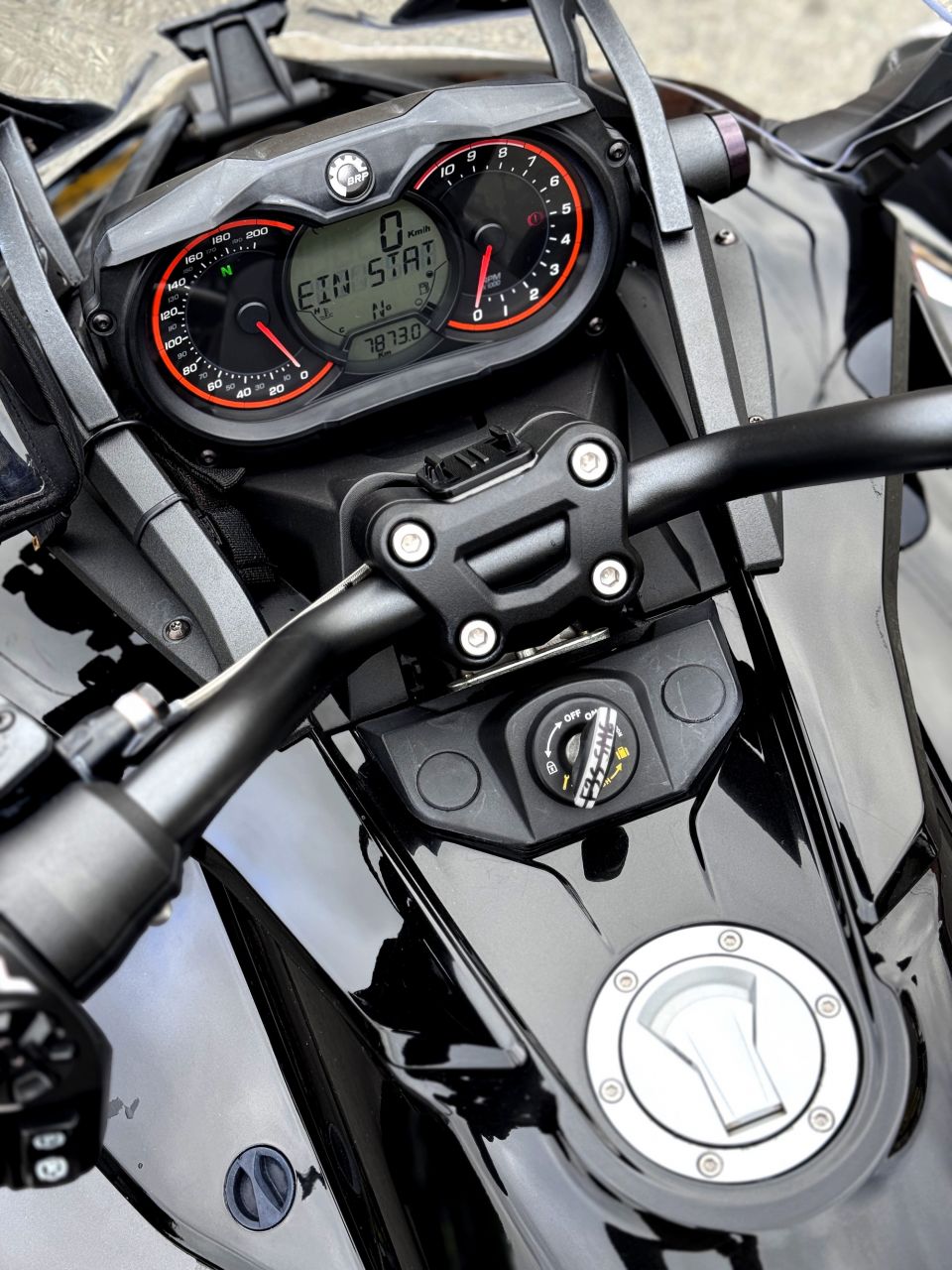 CAN-AM SPYDER F3-S 4