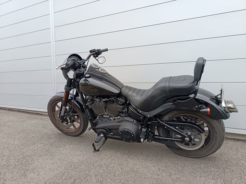 HARLEY-DAVIDSON SOFTAIL LOW RIDER 1868 S 4