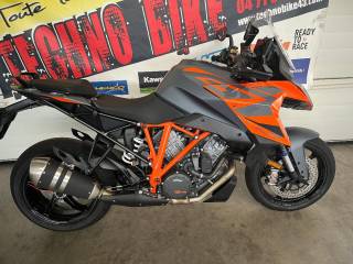 KTM 1290 SUPER DUKE GT - 2024