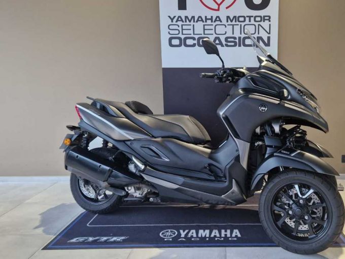 YAMAHA TRICITY 300 4