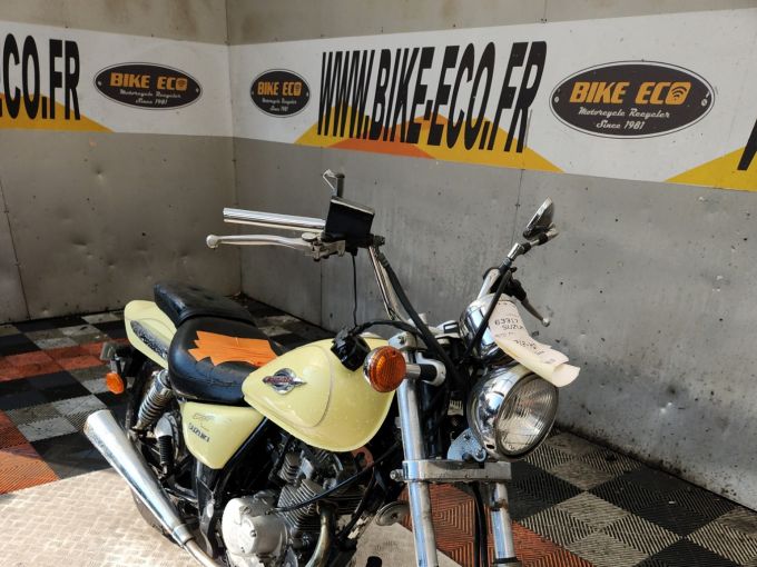 SUZUKI GZ MARAUDER 4