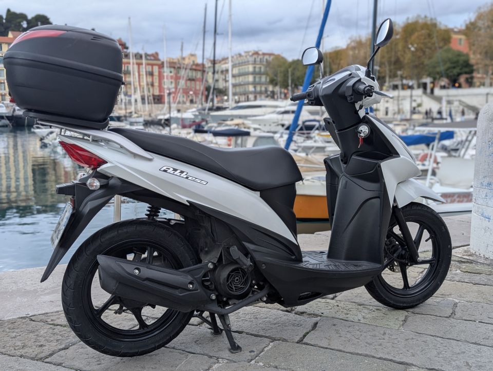 SUZUKI ADDRESS 110 4