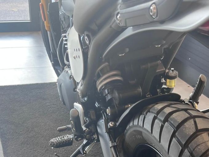 TRIUMPH Scrambler 400 X 4