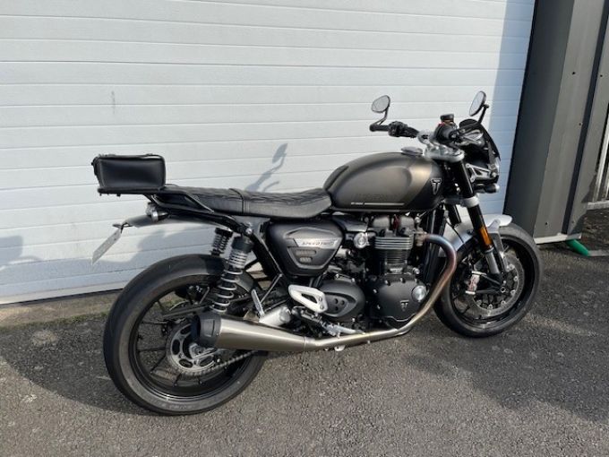 TRIUMPH SPEED TWIN 1200 4