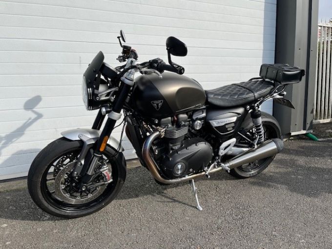 TRIUMPH SPEED TWIN 1200 4