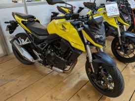 HONDA CB 750 HORNET - 2024