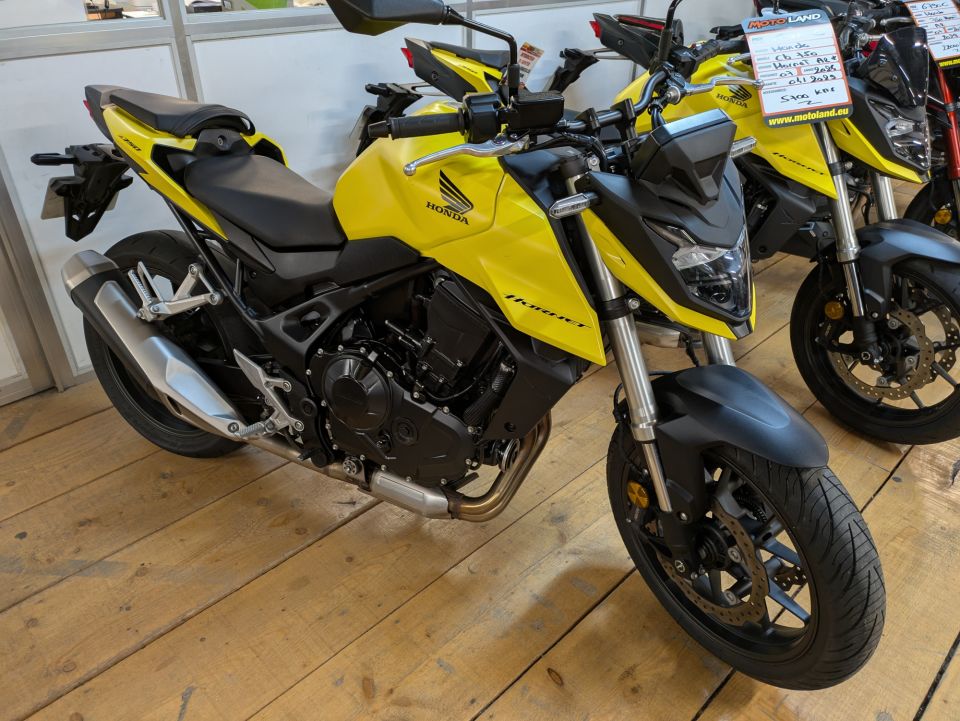 HONDA CB 750 HORNET 4