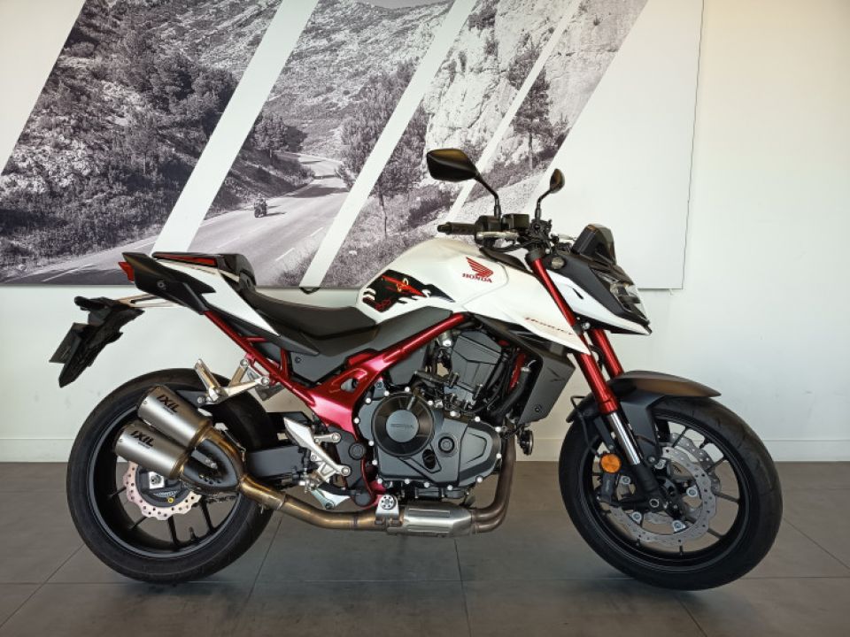 HONDA CB 750 HORNET 4