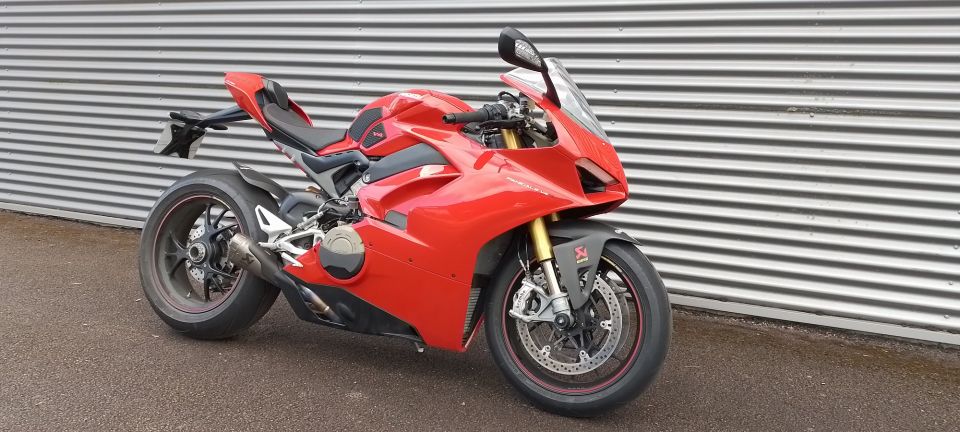 DUCATI PANIGALE V4S 4