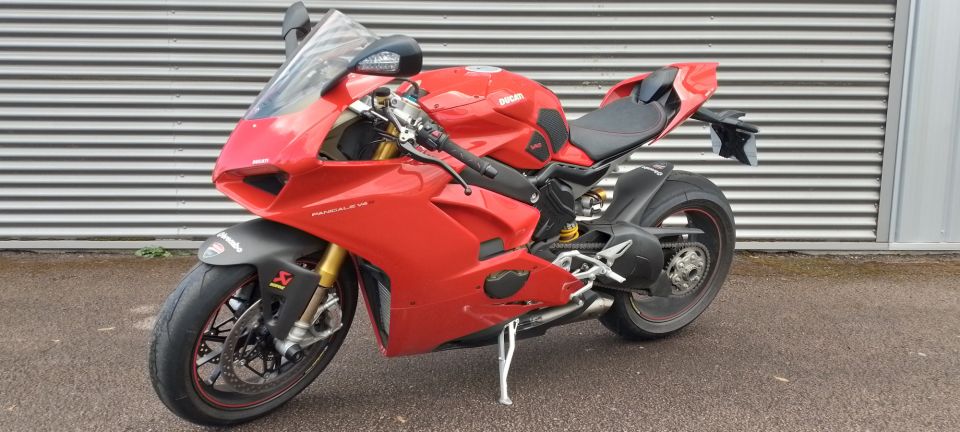 DUCATI PANIGALE V4S 4