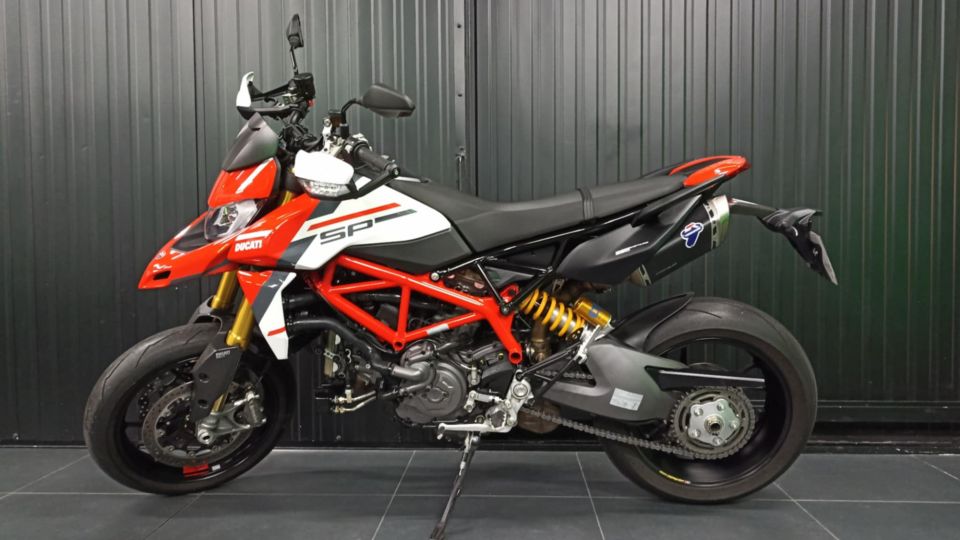 DUCATI HYPERMOTARD SP 4