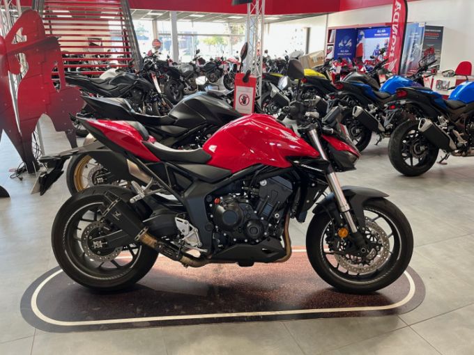 HONDA CB1000 Hornet 4