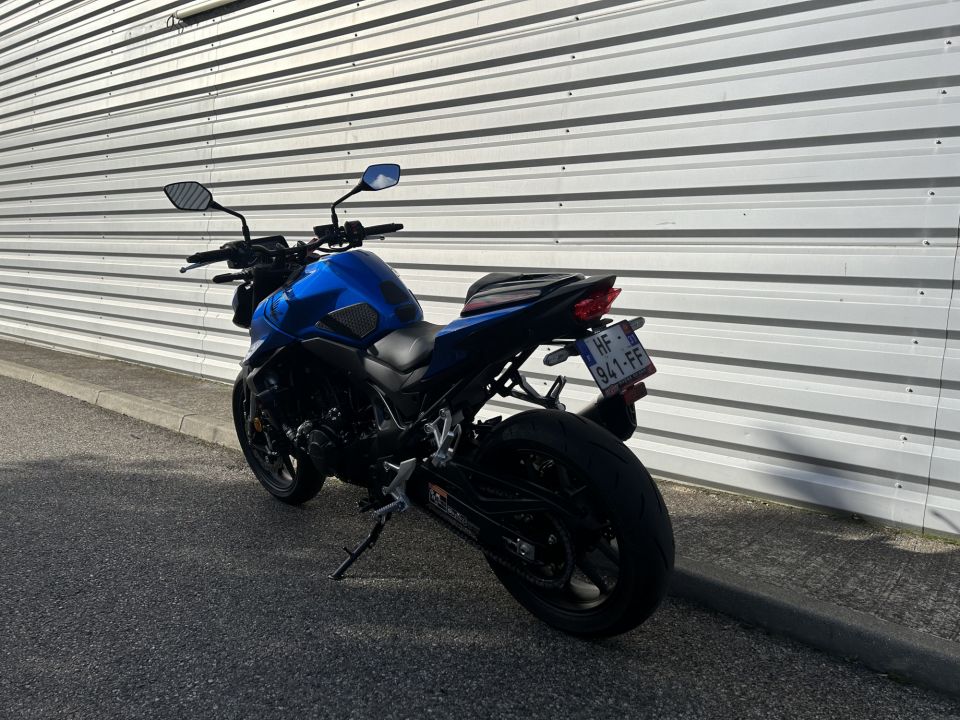 HONDA CB 750 HORNET 4